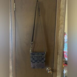 Vintage Coach  Brown Crossbody Bag